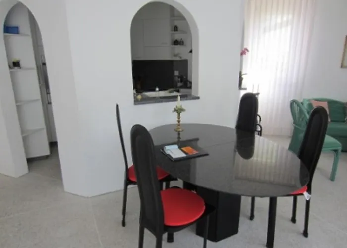 Residenz Al Parco アパート アスコナ